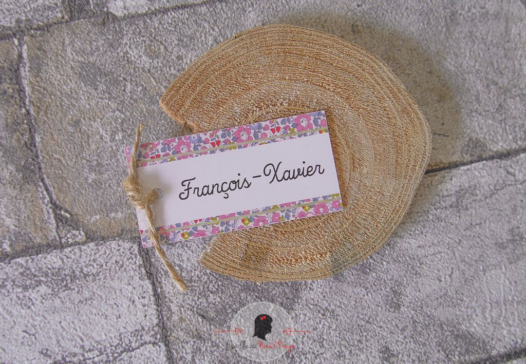 La fille au Nœud Rouge - décoration papeterie baptême fille liberty champêtre kraft rose nuage marque-place personnalisé